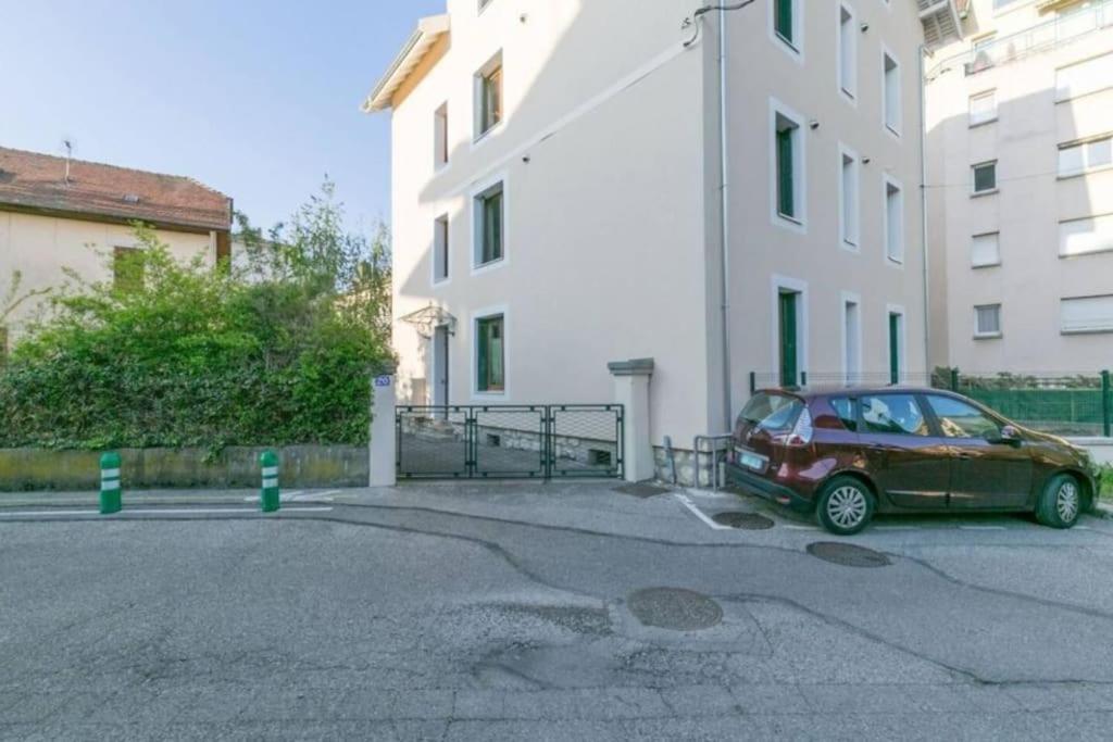 Tres Beau Studio Centre Ville, Au Calme Annecy Ngoại thất bức ảnh